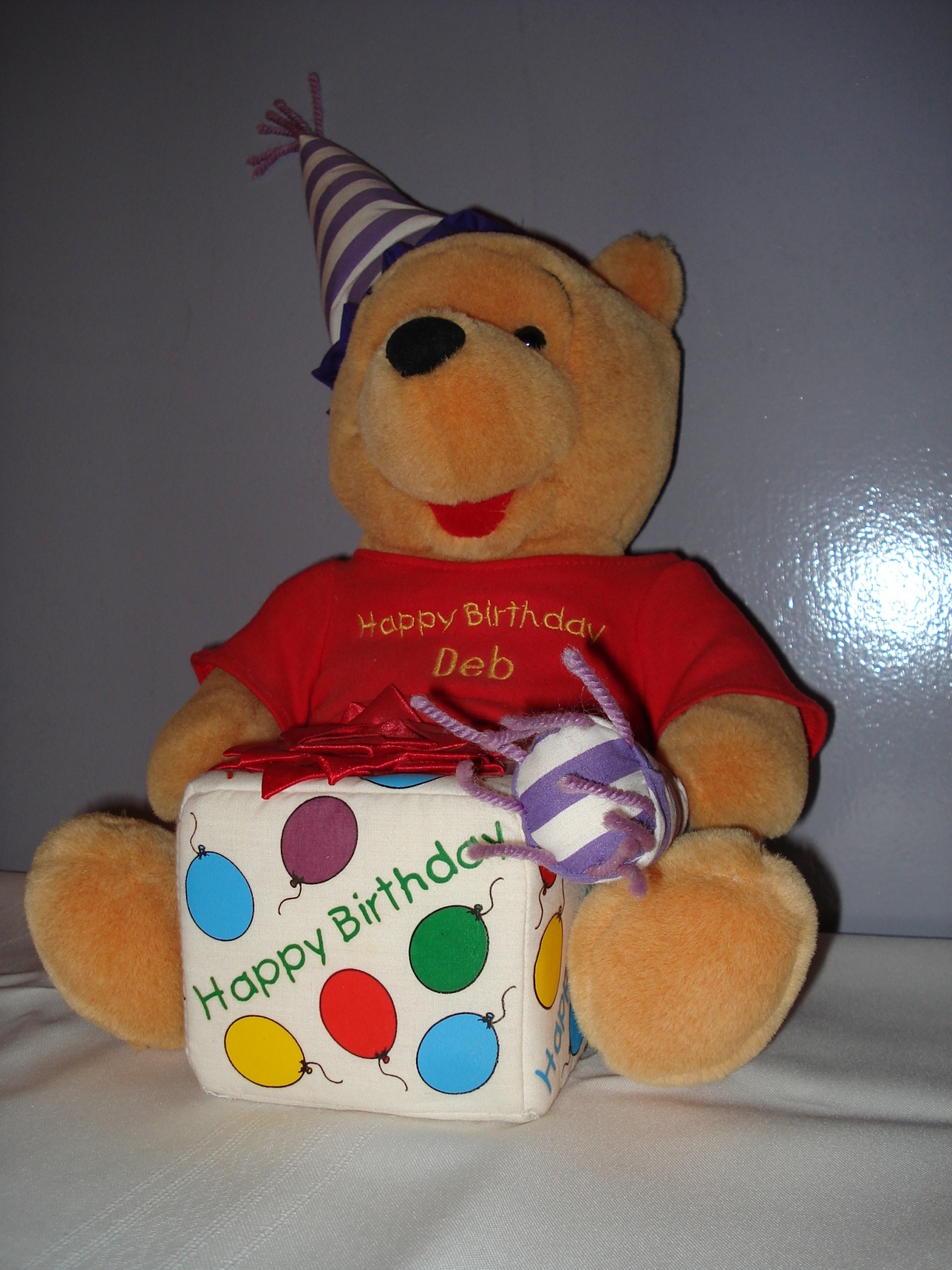Birthday Pooh-Gram with Balloon Print Present