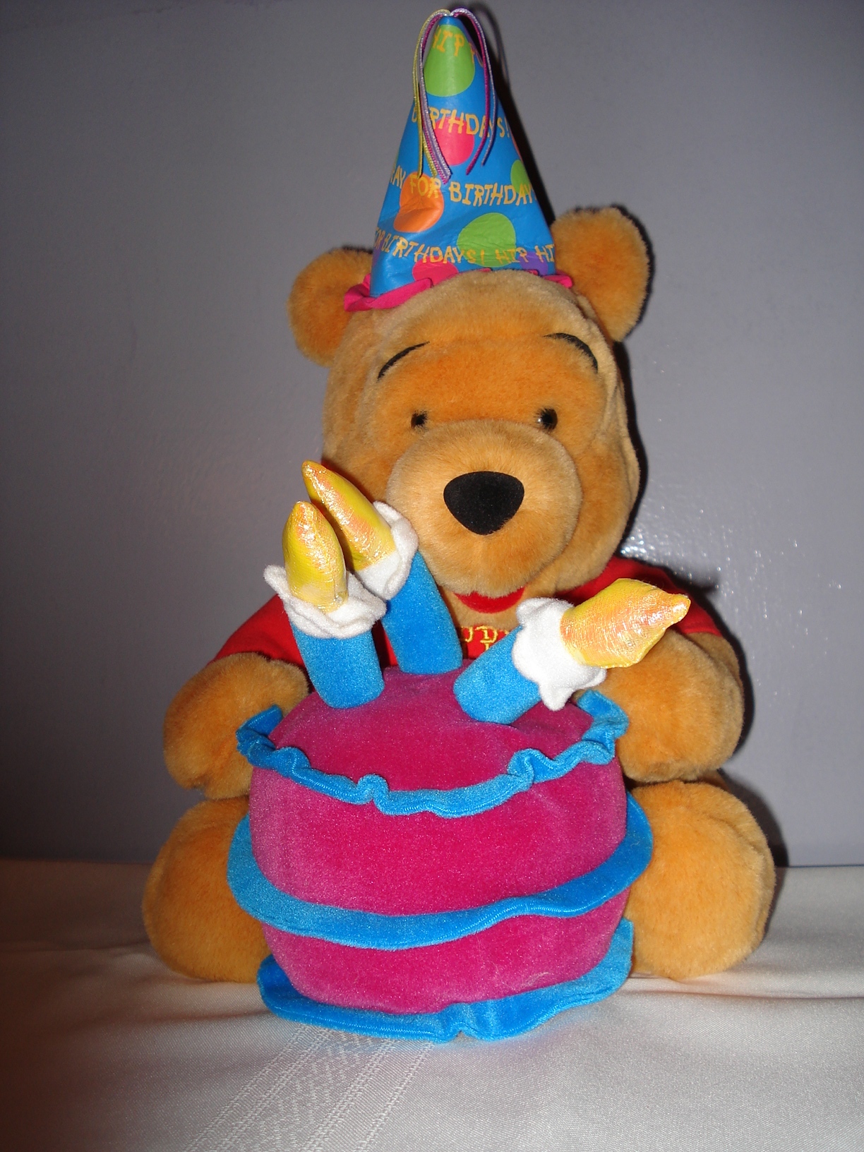 Birthday Pooh-Gram with a Birthday Cake
